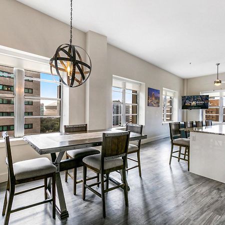 2 Bedroom Elegant Condos In Downtown New Orleans Exterior foto