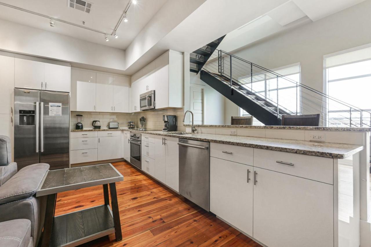 2 Bedroom Elegant Condos In Downtown New Orleans Exterior foto