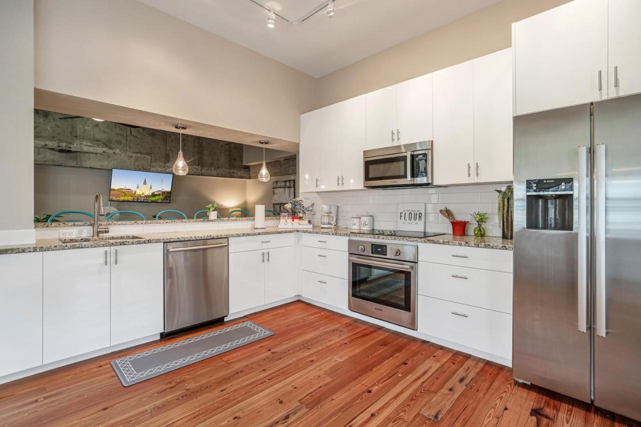 2 Bedroom Elegant Condos In Downtown New Orleans Exterior foto