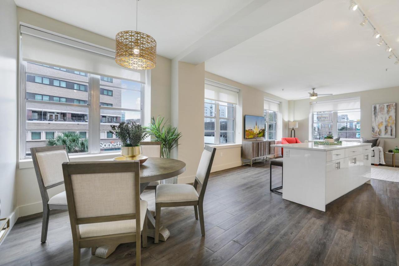 2 Bedroom Elegant Condos In Downtown New Orleans Exterior foto
