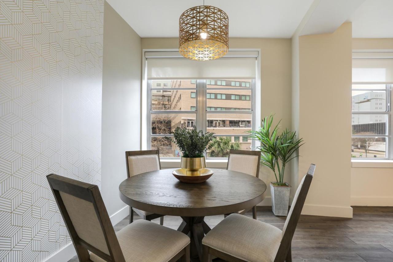 2 Bedroom Elegant Condos In Downtown New Orleans Exterior foto