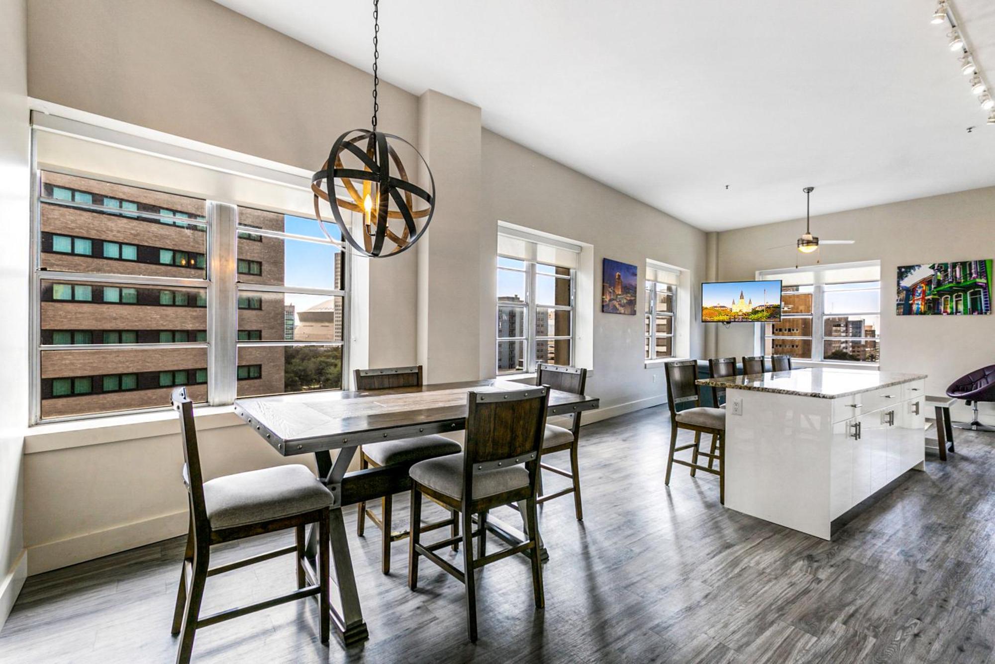 2 Bedroom Elegant Condos In Downtown New Orleans Exterior foto