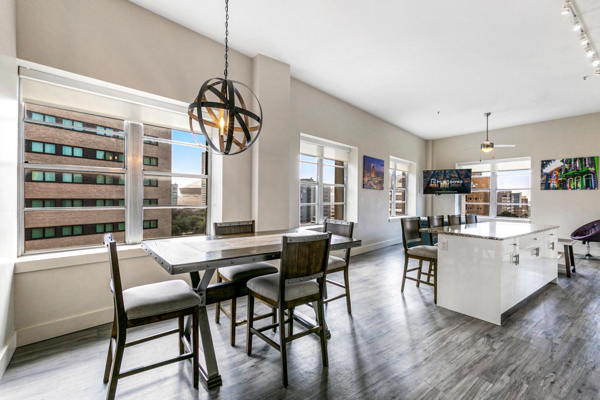 2 Bedroom Elegant Condos In Downtown New Orleans Exterior foto