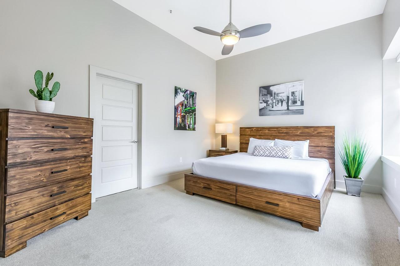 2 Bedroom Elegant Condos In Downtown New Orleans Exterior foto